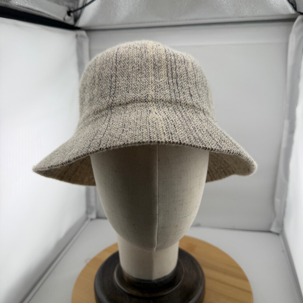Nine West Knit Bucket Hat Oatmeal Gray Speckled Soft Brim Minimalist Fall Winter